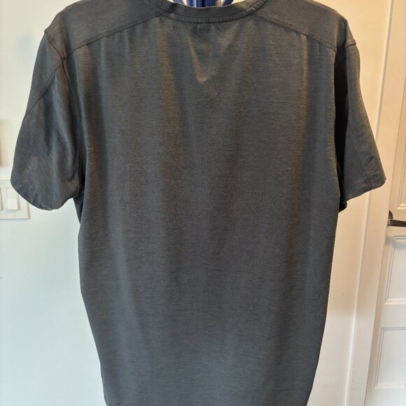 Ten Thousand Versatile Shirt, Dark Gray (Men M) - Picture 6 of 6